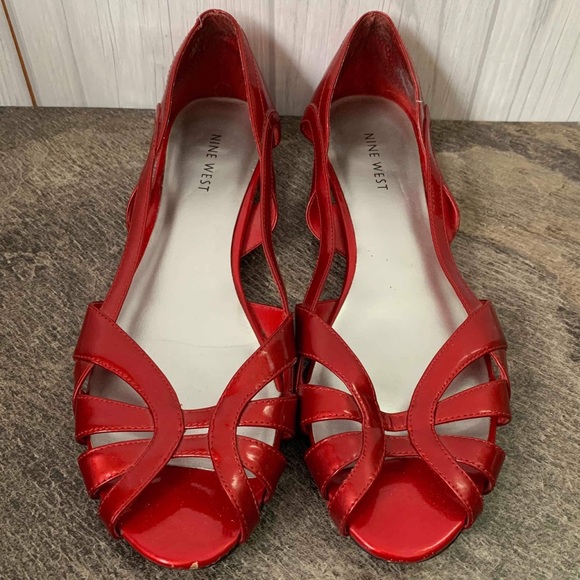 Nine West Shoes - Nine West shiny red peep toe shoes size 8